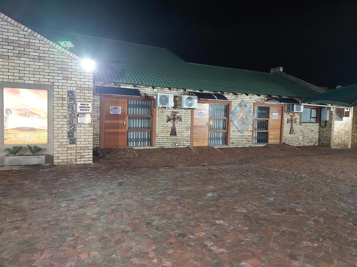 Twins Guest House Astoni Vanderbijlpark Kültér fotó